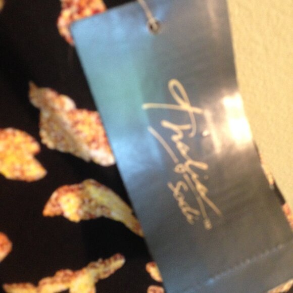 Thalia Sodi Print Jumpsuit with Chain Neck Detail Large NWT - Picture 6 of 9